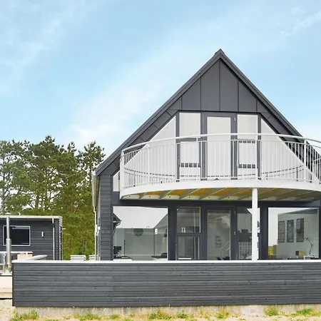 Three-bedroom In Romo Casa de Férias