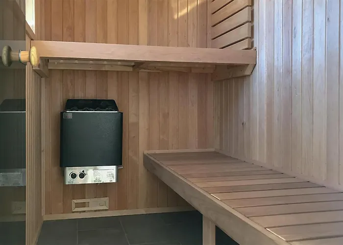 Three-bedroom In Σπίτι διακοπών *