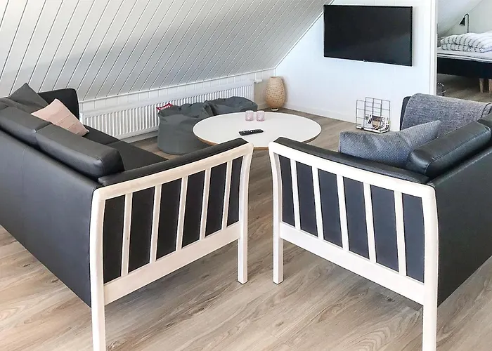 Σπίτι διακοπών Three-bedroom In *